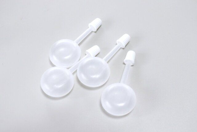 セリア スポイトボトル 内容量