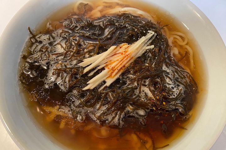 もずくが主役のラーメン