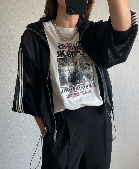 メッシュラインブルゾンの質感