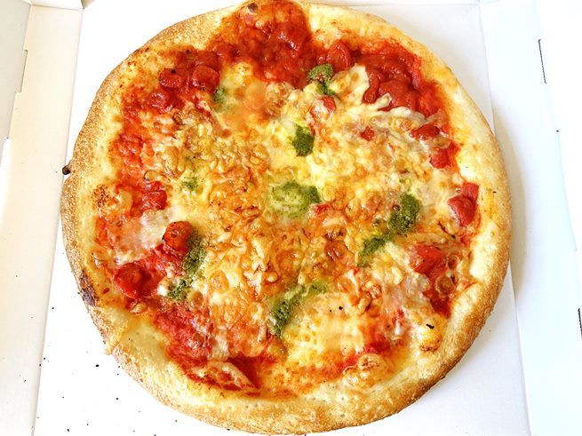 ホールピザ ロピア