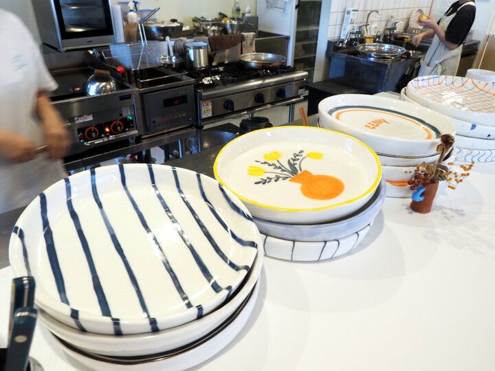 参道からすぐ♪朝８時からオープンの鎌倉駅近カフェでほっこり朝食プレートを「EENY BREAKFAST & SHOP」