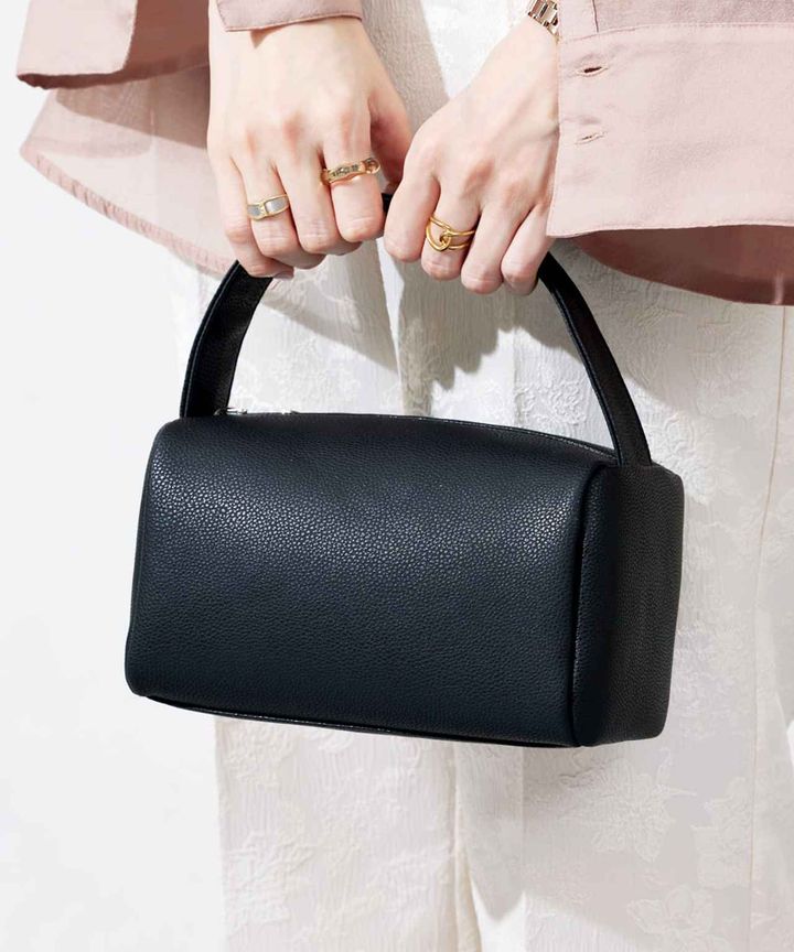 画像3: 出典：3COINS