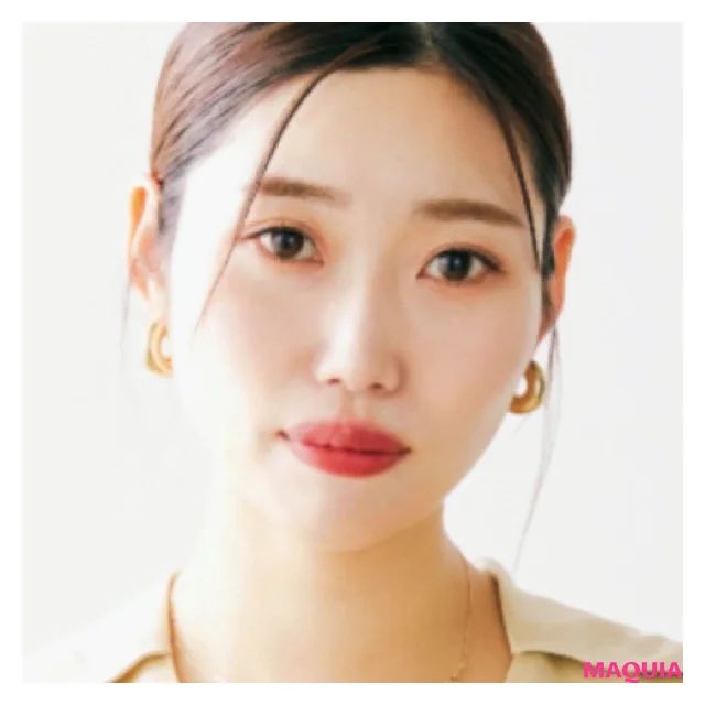 美容のプロのポーチの中身。皮脂オフ、血色up、スマートなお直しのヒントが満載！_13