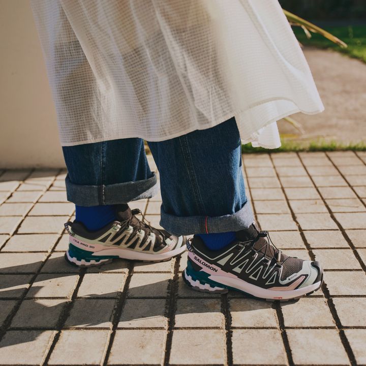 これさえ見れば間違いなし！ “ワンピース×スニーカーコーデ”8選！9月も楽しめるお手本コーデが満載【マイスタンダードブックまとめ】