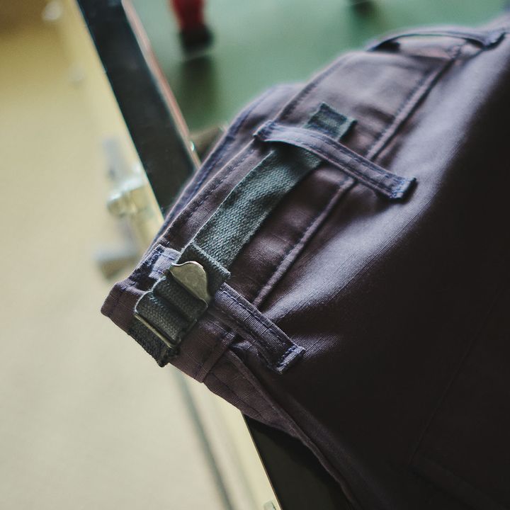 ハンサムなワークハーフパンツは秋の始まりにはソックス+サンダルではくのはいかが？【マイスタンダードブック】