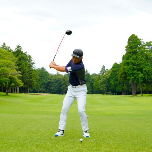 ドライバーショットの方向性アップに効く！ 頭を動かさないハーフショット練習