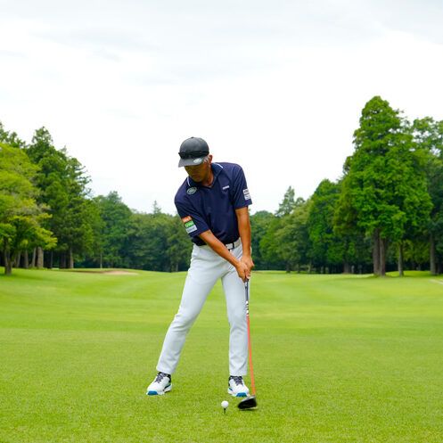 ドライバーショットの方向性アップに効く！ 頭を動かさないハーフショット練習