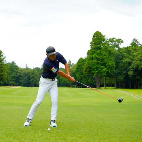 ドライバーショットの方向性アップに効く！ 頭を動かさないハーフショット練習