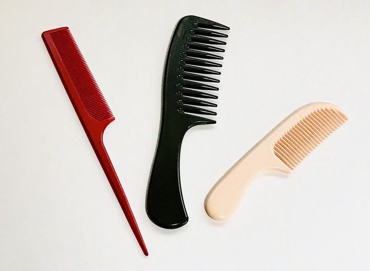 場面に応じてくしを使い分ける必要は？