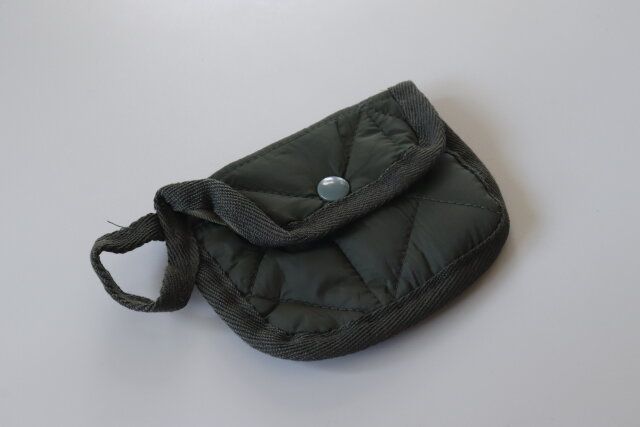 ダイソー キルトコンパクトマルチポーチ