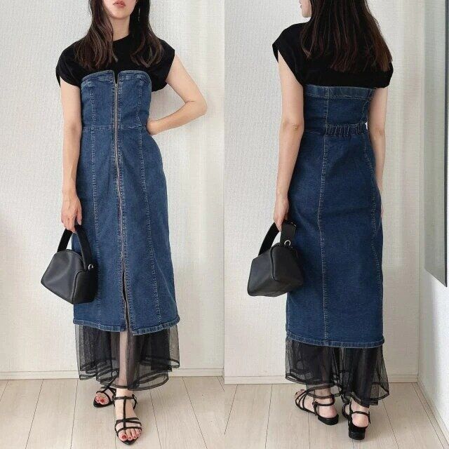 guデニムフロントジップワンピース肩紐外すコーデ