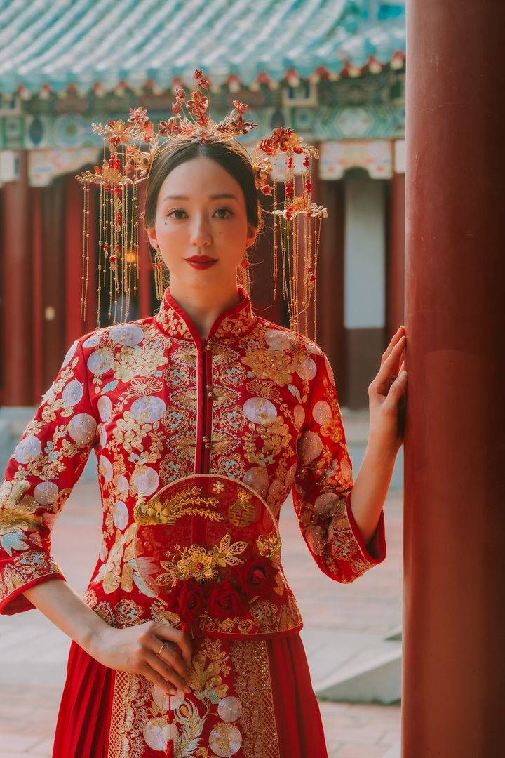 伝統衣装を纏った台湾でのフォトウエディング