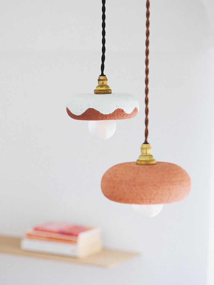 置くだけで一気に部屋が垢ぬけそう！丸くてかわいいオシャレな雑貨9選