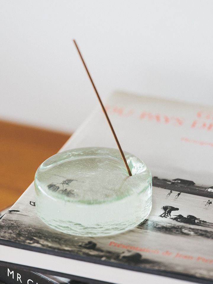 置くだけで一気に部屋が垢ぬけそう！丸くてかわいいオシャレな雑貨9選