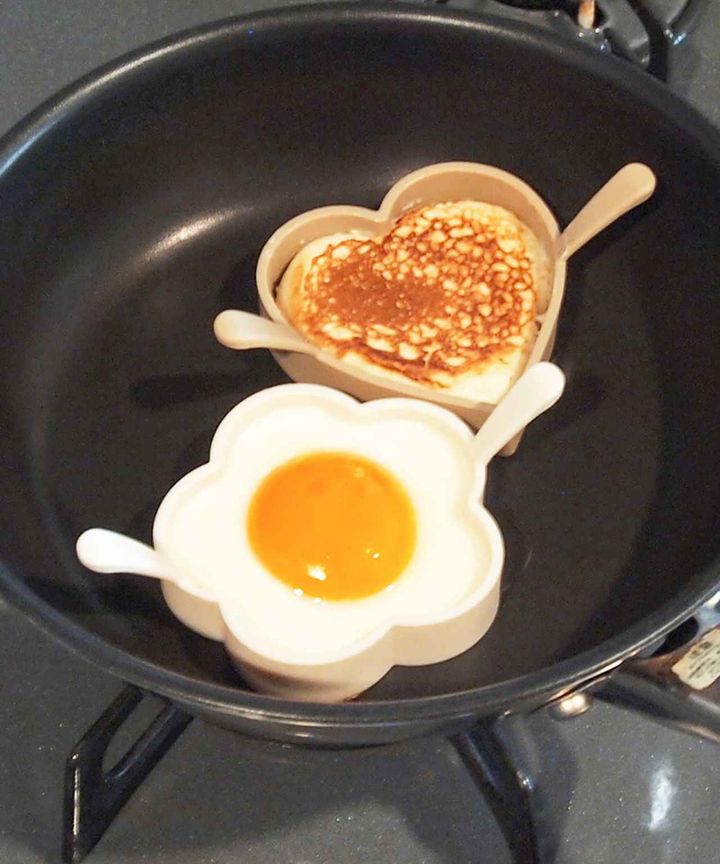 画像1: 出典：3COINS