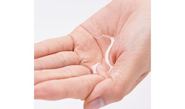 化粧水は500円玉大を3回以上