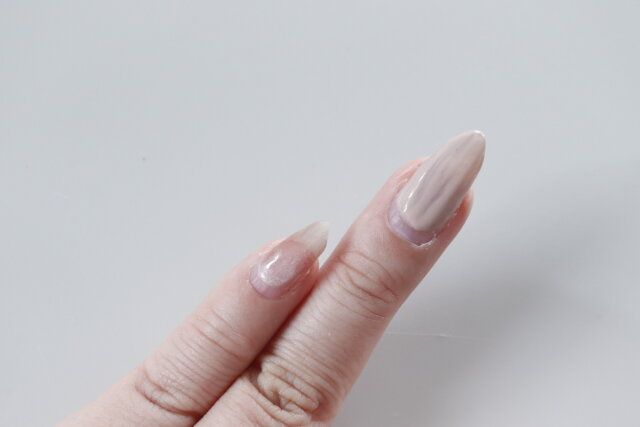 セリア ネイルコンシーラー 2度塗り