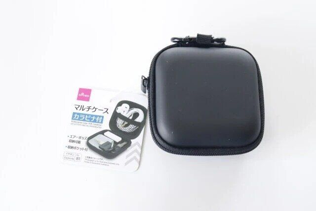 ダイソー マルチケース（カラビナ付） 商品タグ