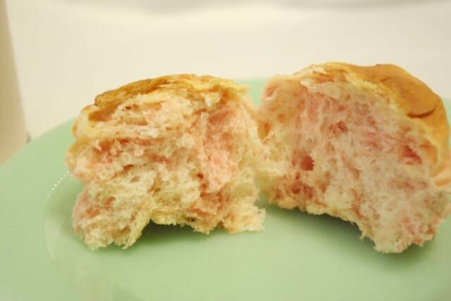 3COINS スリコ 非常食 パン いちご味