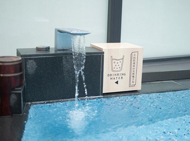 北アルプス立山の伏流水