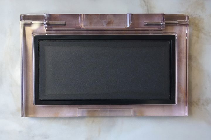 アディクション クリーム チーク ティント “スルー ザ グラス”