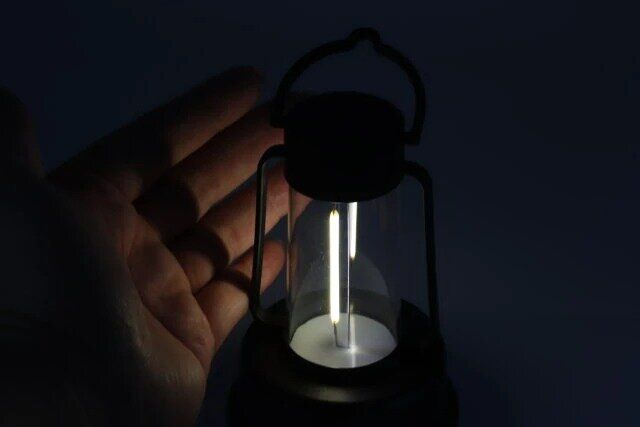 ダイソー LEDランタン シンプリッシュ 使用例