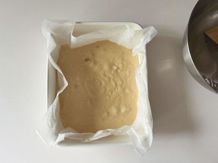 米粉を使った、ごろっとりんごジャムのヨーグルトケーキ【渡辺友美子のコーヒーに合うお菓子のレシピ vol.58 〜レシピで旅するヨーロッパ〜】