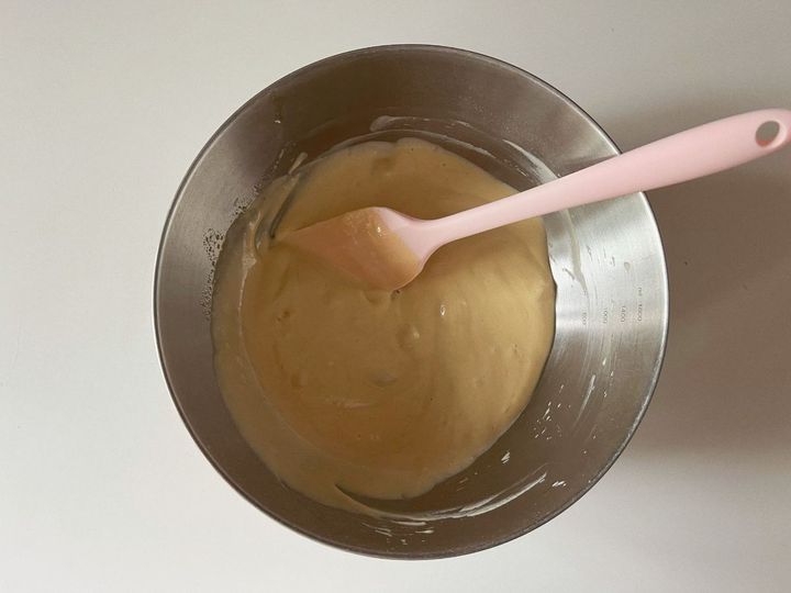 米粉を使った、ごろっとりんごジャムのヨーグルトケーキ【渡辺友美子のコーヒーに合うお菓子のレシピ vol.58 〜レシピで旅するヨーロッパ〜】