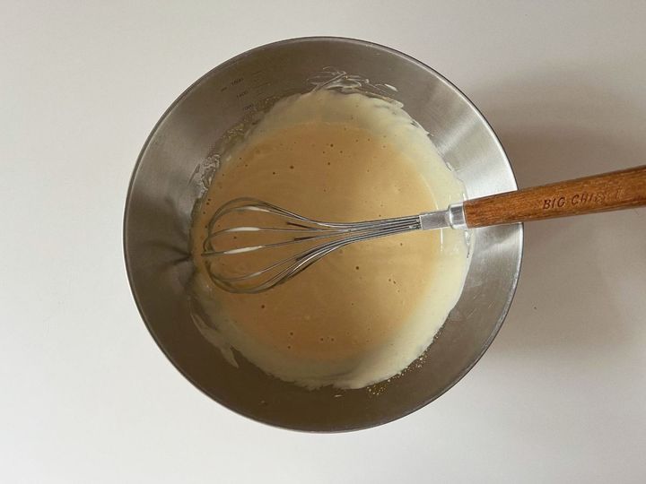 米粉を使った、ごろっとりんごジャムのヨーグルトケーキ【渡辺友美子のコーヒーに合うお菓子のレシピ vol.58 〜レシピで旅するヨーロッパ〜】