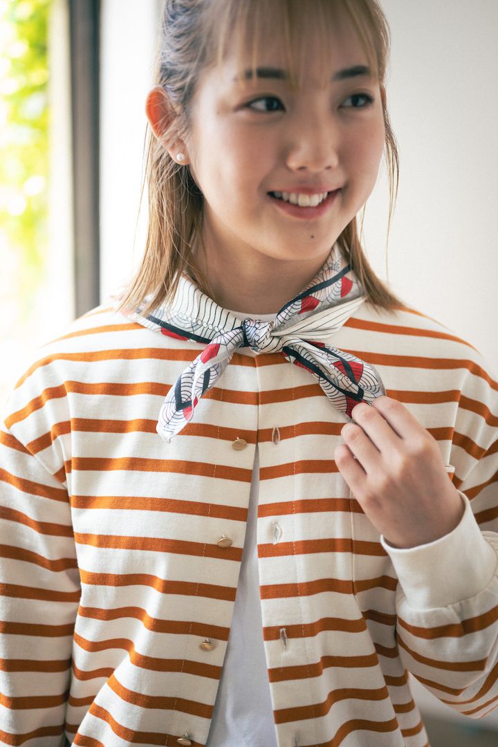 ボーダーTシャツ×チノパンの王道トラッドで秋支度！【FUDGE FRIEND おしゃれさんの毎日コーディネート vol.430｜鈴木楽々】