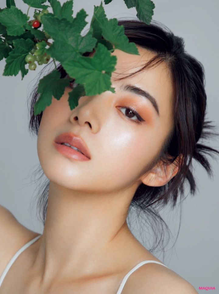 池田エライザ 秋 メイク 猫 