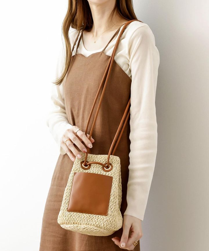 画像1: 出典：3COINS