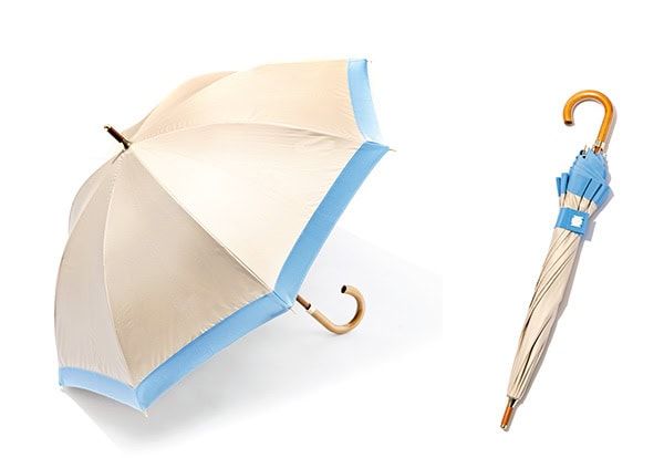 日傘¥18,700（アシーナ ニューヨーク フォー ユナイテッドアローズ／ユナイテッドアローズ 麻布台ヒルズ ウィメンズストア） 