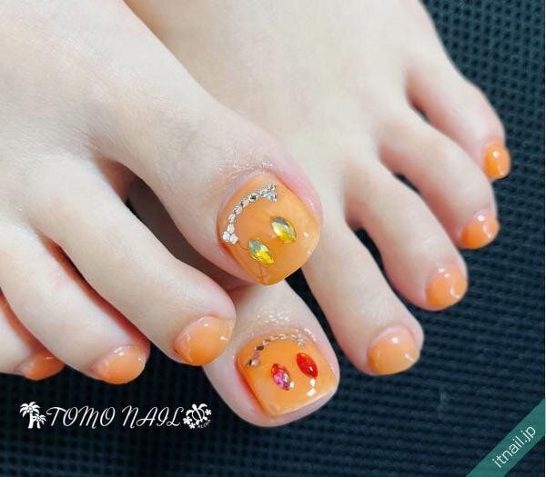 TOMONAILが投稿したネイルデザイン [photoid:I0111426] via Itnail Design (739653)