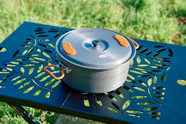 まさかの形が変わる!?オンウェー新作テーブルが優秀すぎた…！