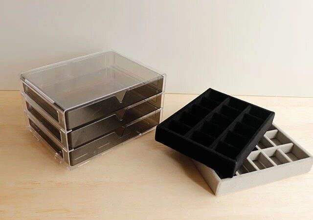 ダイソー 3段引出しケース（書斎、クリアブラック） アクセサリートレイ