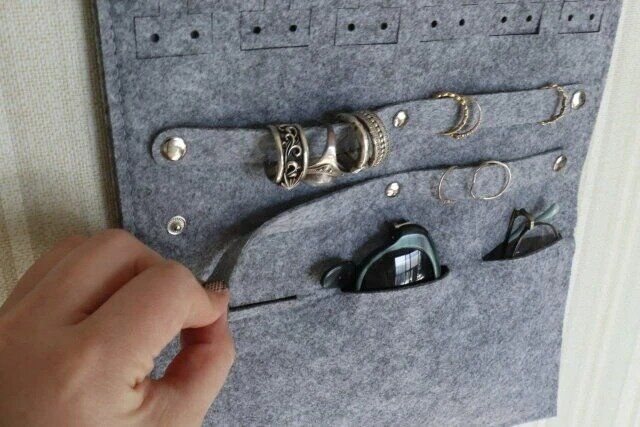 ダイソー アクセサリー収納 使用例 指輪 サングラス メガネ