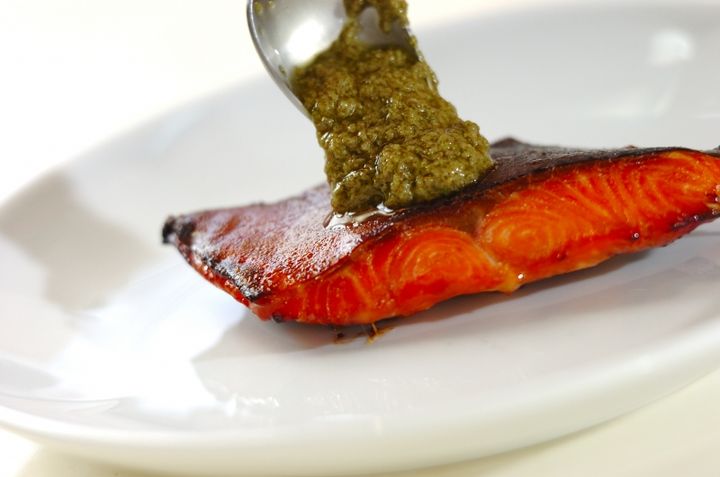 鮭のグリル ケイパーソースの作り方2