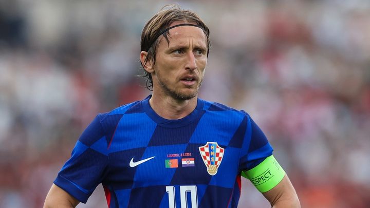 39歳前日のモドリッチ、自画自賛の美フリーキック！負けた敵国メディア脱帽「熟成ワインみたい」