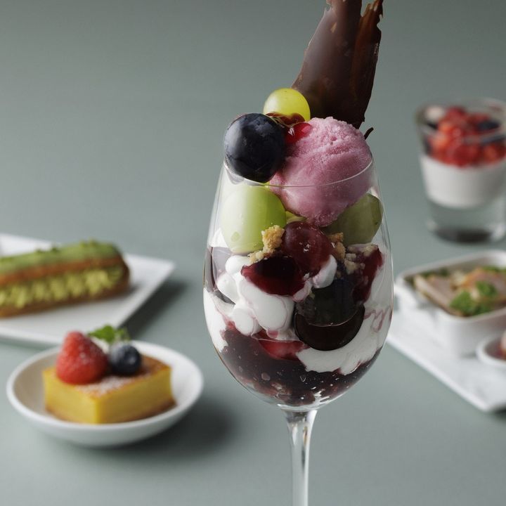 ぶどうパフェ ￥4,000（税・サービス料込）