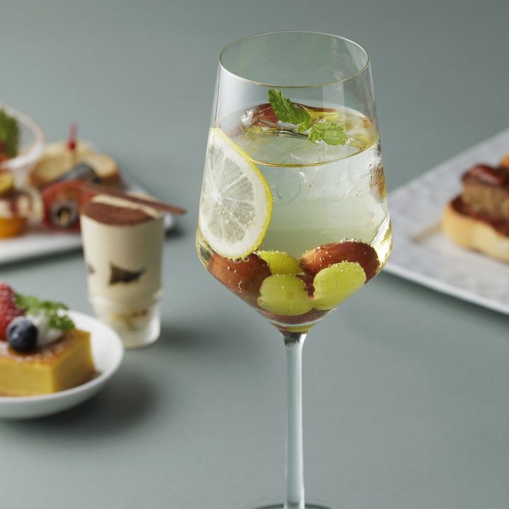 ぶどうソーダ ￥2,300（税・サービス料込）