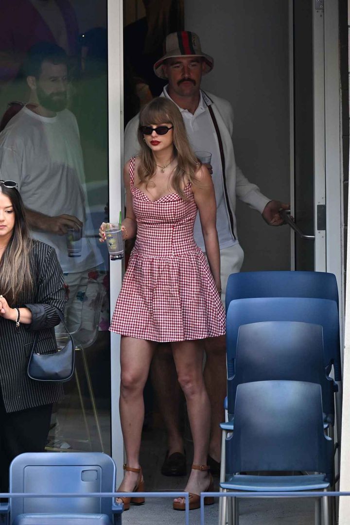 画像2: テイラー・スウィフトとトラビス・ケルシーがリンクコーデ