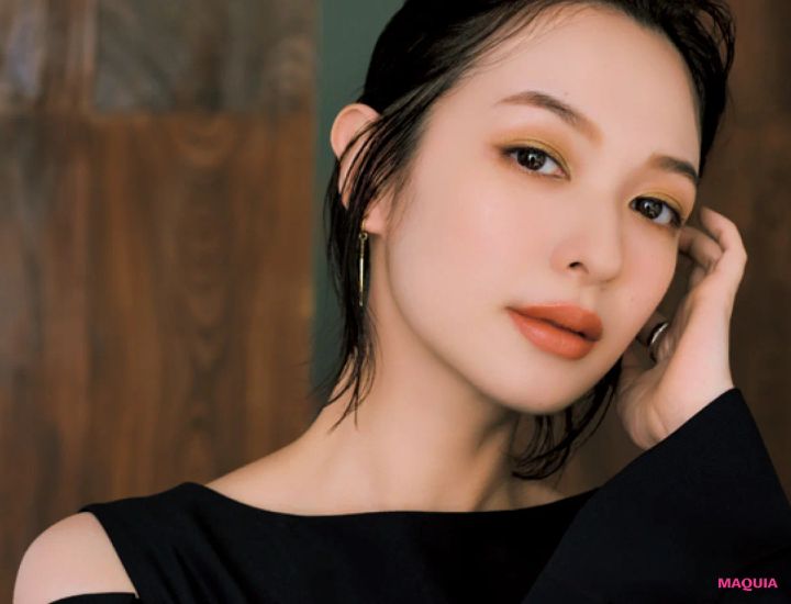 paku☆chan 秋 マストバイ イヴ・サンローラン ゴールド アイパレット