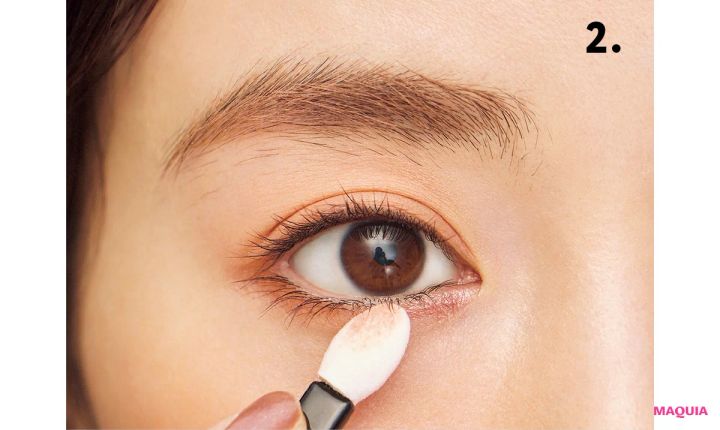 泉 里香さん×最旬アーティストが提案！ 秋のアイメイク、コーラル＆ゴールドはどう使う？_9