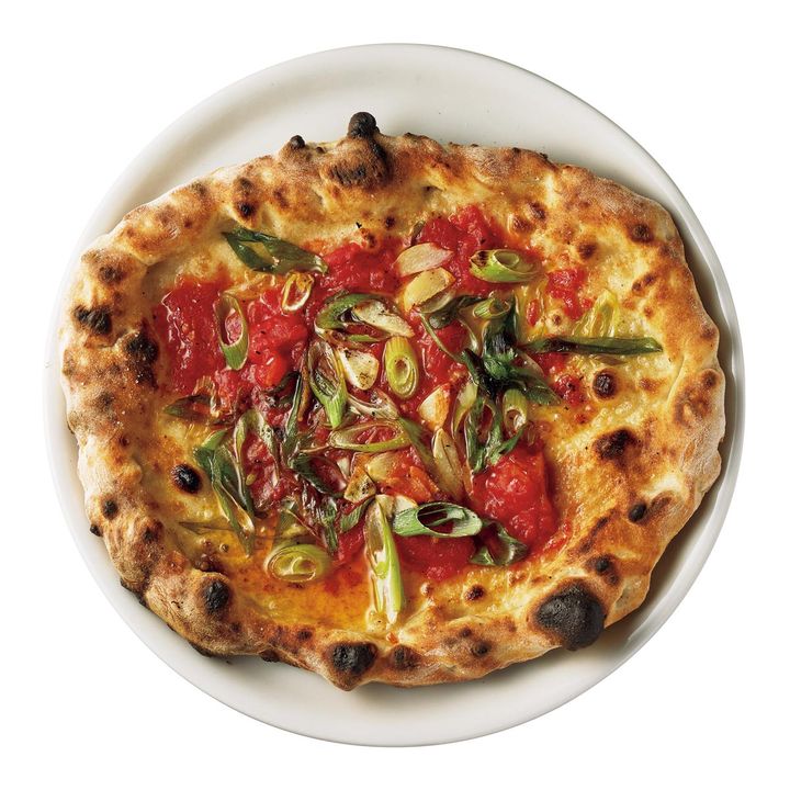 九条ネギ、ニンニク、トマトソース