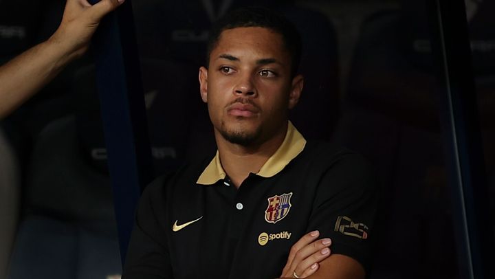 バルセロナでプレーできなかった19歳のブラジル代表、つらさを吐露 「半年笑えなかった」