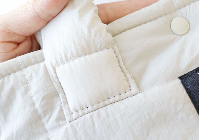 ダイソー ダウン風中わたトートバッグ 素材