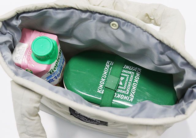 ダイソー ダウン風中わたトートバッグ 使用例