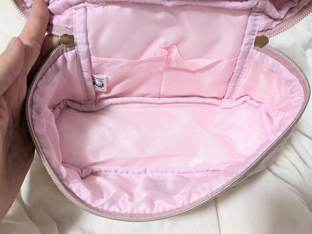 ハローキティ90年代デザインを再現したレア付録