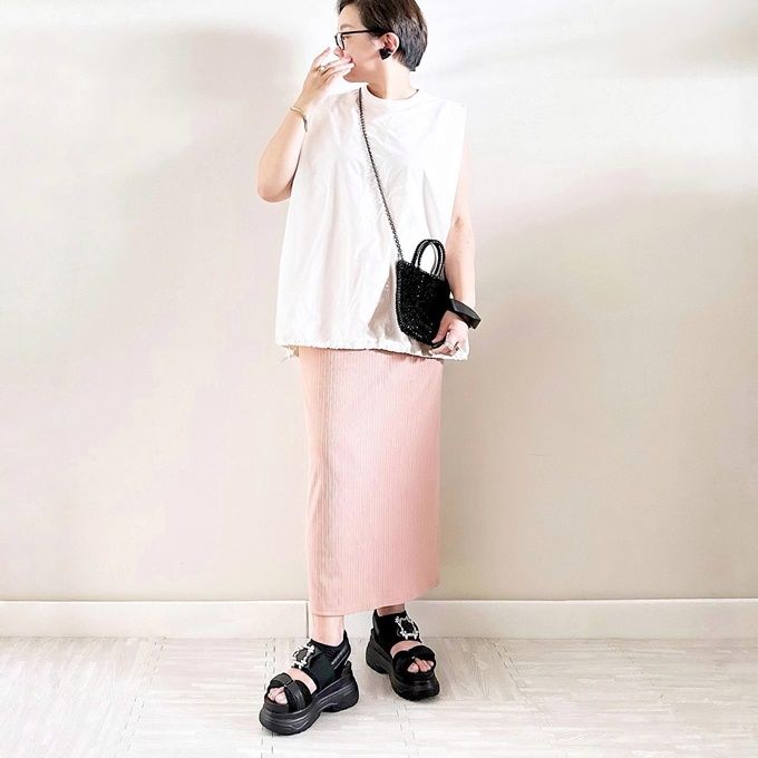 GU「リブナロースリットロングスカート」